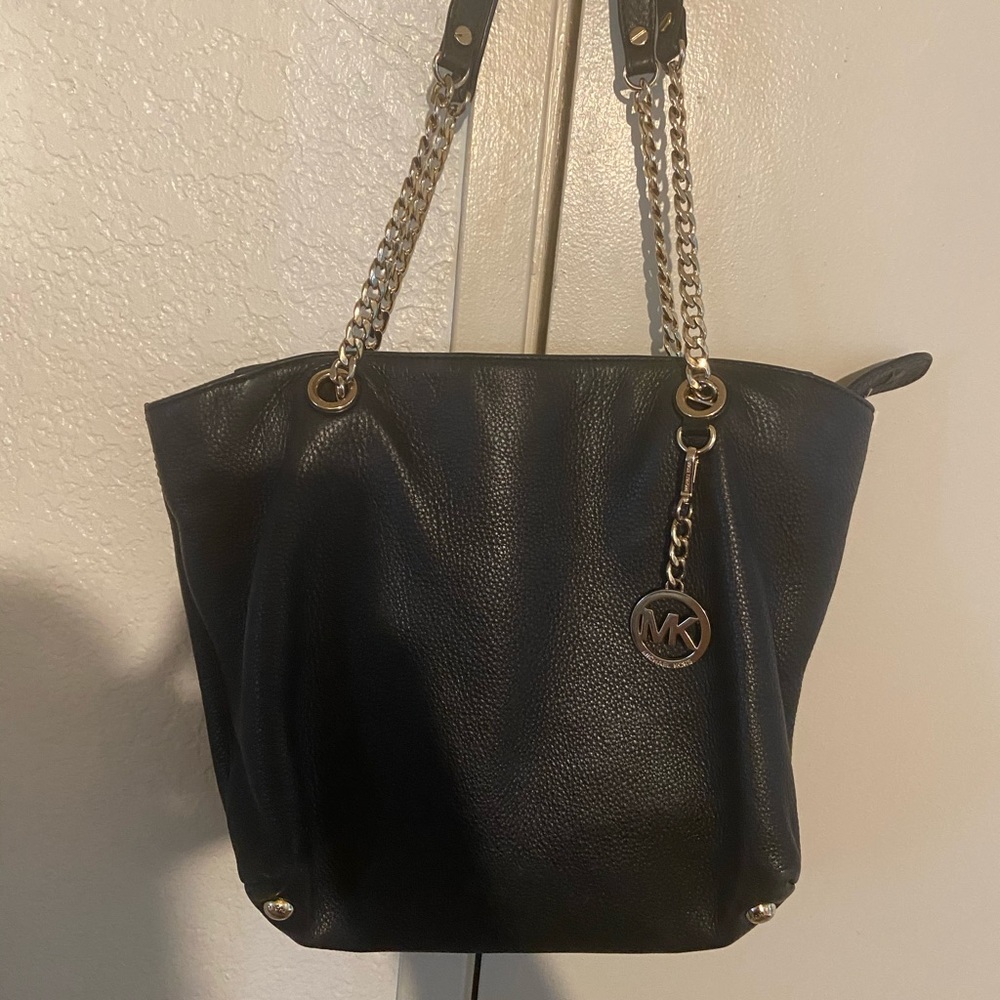 MK leather Purse